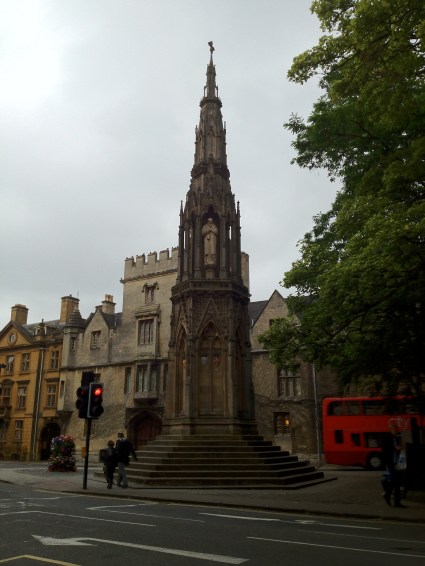 Oxford Martyrs memorial.jpg